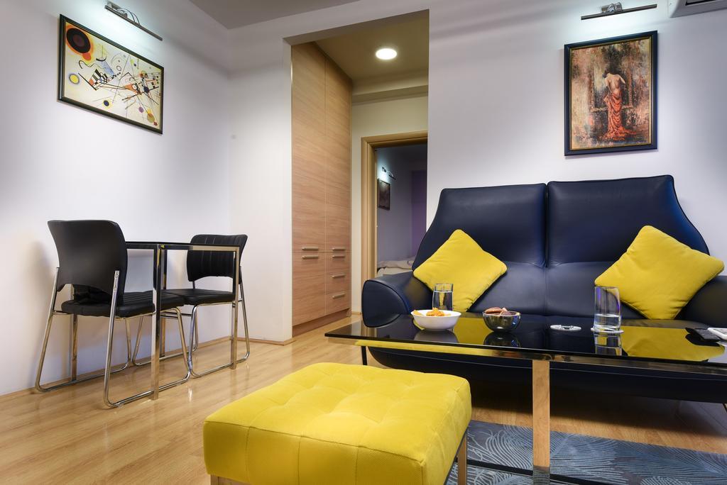 Skopje Deluxe Apartments Екстер'єр фото