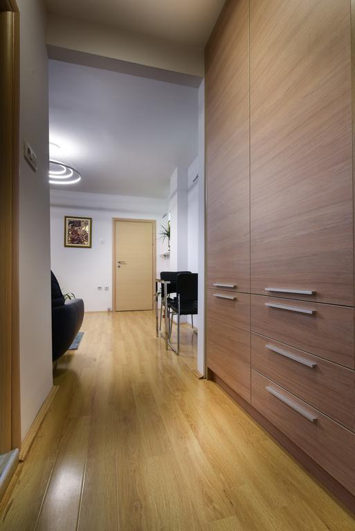 Skopje Deluxe Apartments Екстер'єр фото